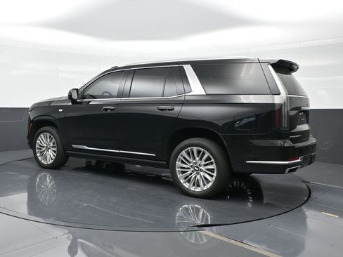 Certified 2025 Cadillac Escalade Premium Luxury AWD/4WD image 2