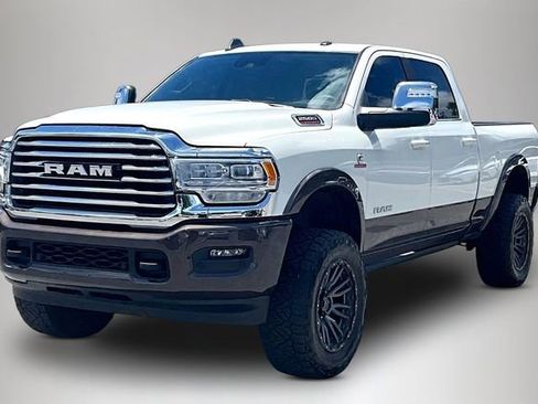 Used 2024 RAM 2500 Limited w/ Safety Group AWD/4WD image 2