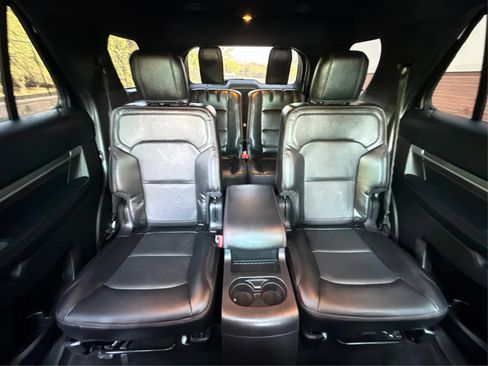 Used 2016 Ford Explorer Sport w/ Equipment Group 401A AWD/4WD image 29