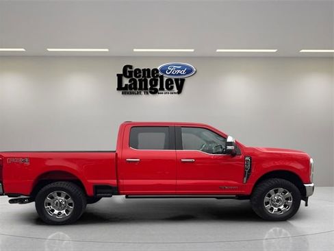 Used 2023 Ford F250 Lariat w/ Chrome Package image 9