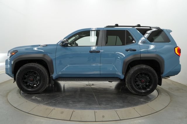 Used 2026 Toyota 4Runner TRD Off-Road AWD/4WD image 4