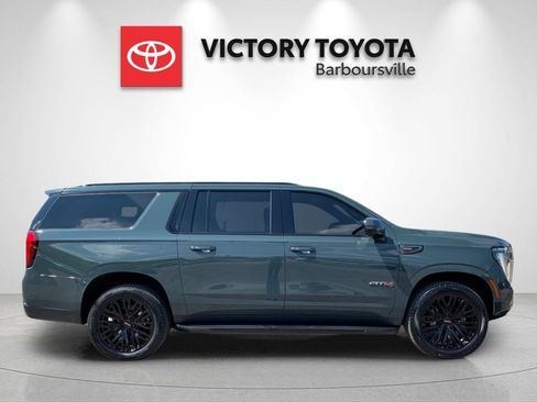 Used 2025 GMC Yukon XL AT4 AWD/4WD image 6
