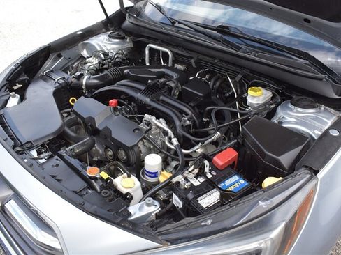 Used 2018 Subaru Outback 2.5i Premium AWD/4WD image 33