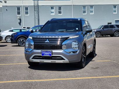 Used 2023 Mitsubishi Outlander 4WD Plug-In Hybrid