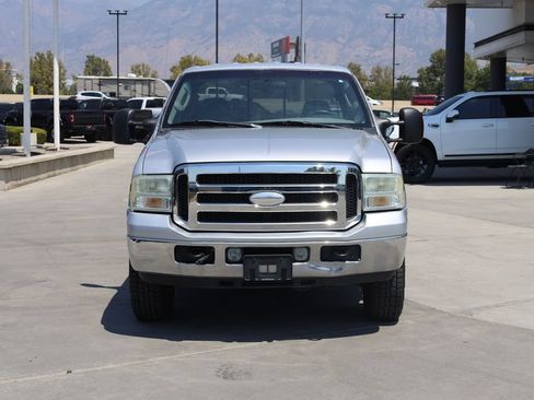 Used 2005 Ford F250 Lariat AWD/4WD image 9
