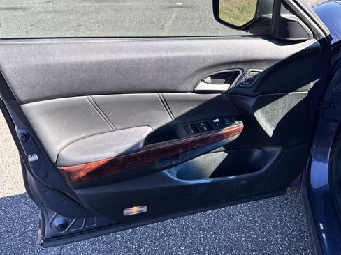 Used 2012 Honda Crosstour EX-L image 14