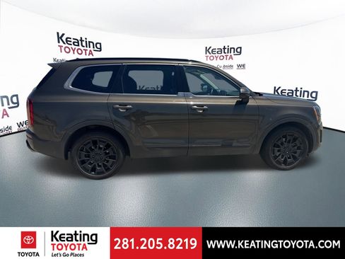 Used 2021 Kia Telluride EX w/ EX Premium Package AWD/4WD image 8