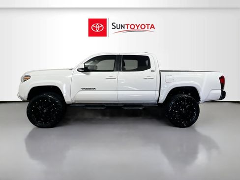 Used 2023 Toyota Tacoma SR5 image 7