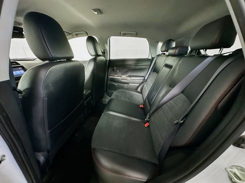 Used 2024 Mitsubishi Outlander Sport SE image 26