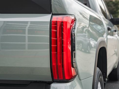 New 2026 Toyota Tundra SR5 image 7