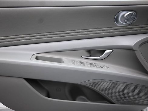 New 2026 Hyundai Elantra SEL Sport Premium FWD image 23