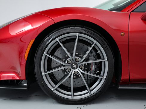 Certified 2019 Ferrari 488 Pista Coupe image 68