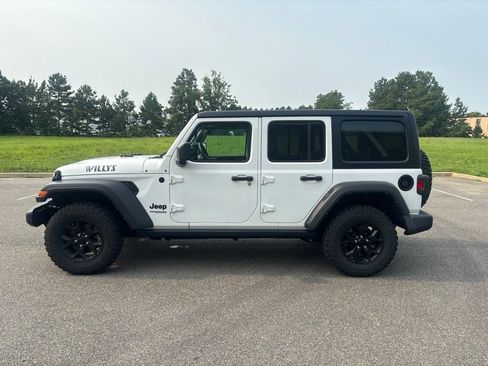 Certified 2022 Jeep Wrangler Unlimited Sport AWD/4WD image 4