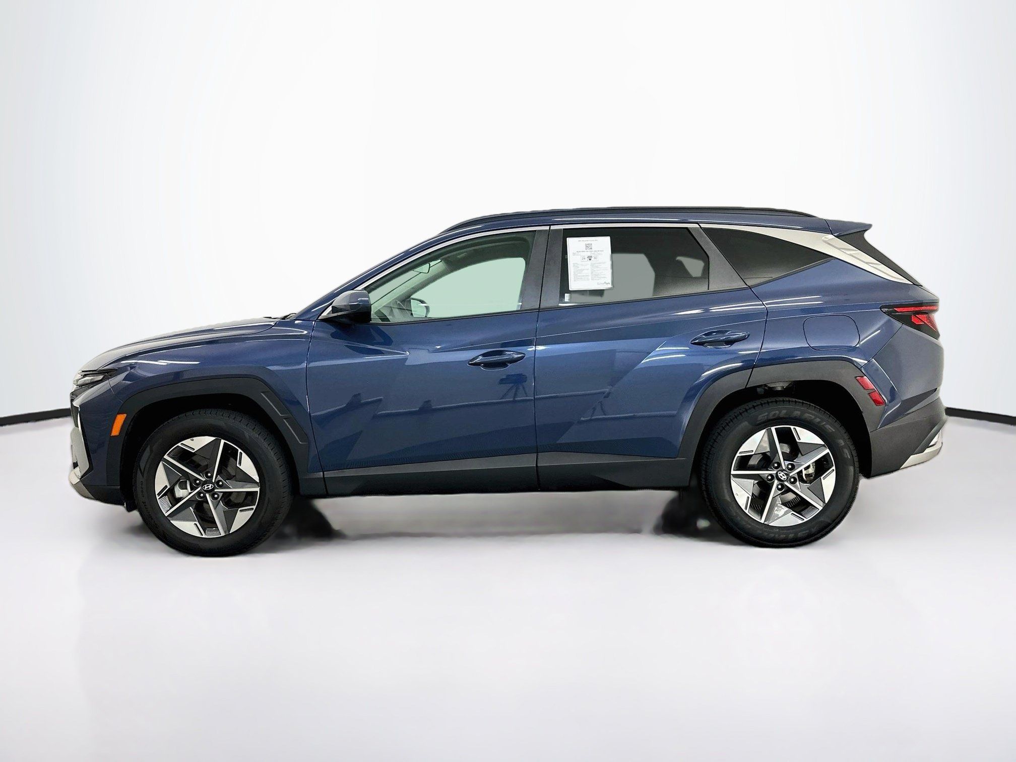 Used 2025 Hyundai Tucson SEL AWD/4WD image 4