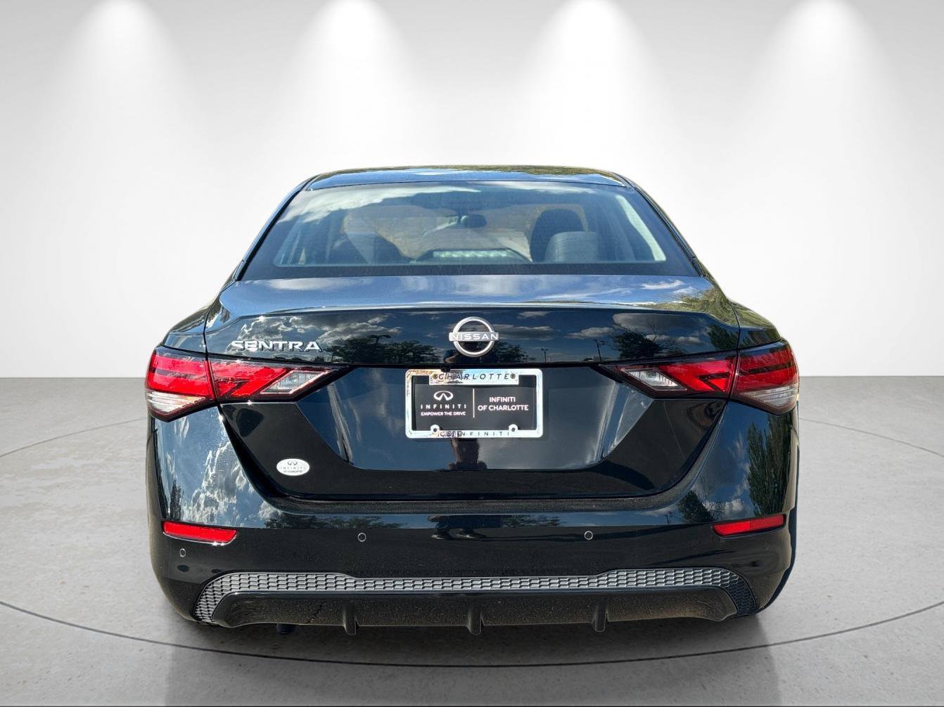 Used 2025 Nissan Sentra S FWD image 4