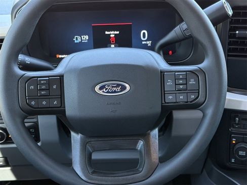New 2026 Ford F250 XLT w/ XLT Premium Package image 33