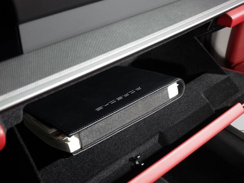 Used 2021 Porsche 911 Targa 4 image 40