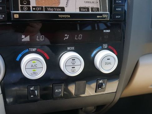 Used 2007 Toyota Tundra Limited AWD/4WD image 25