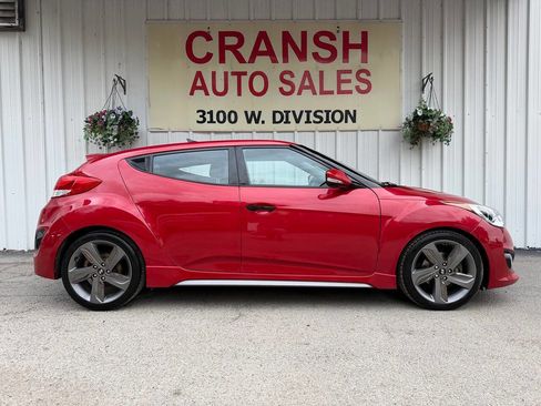 Used 2015 Hyundai Veloster Turbo w/ Option Group 04 FWD image 5