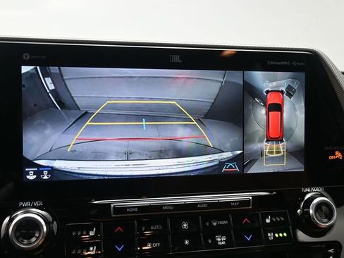 Used 2020 Toyota Highlander Platinum image 13