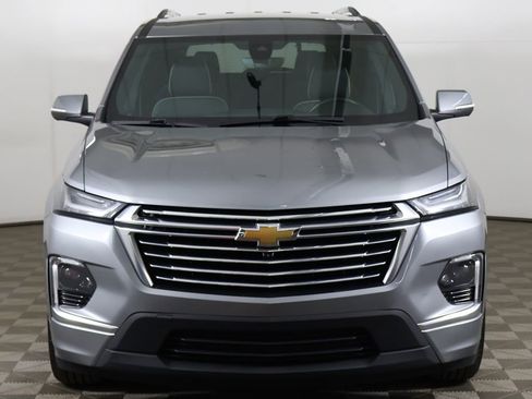 Used 2023 Chevrolet Traverse Premier AWD/4WD image 16