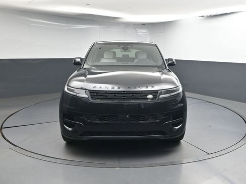 Used 2025 Land Rover Range Rover Sport SE AWD/4WD image 26