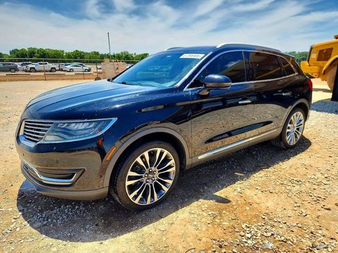 Used 2016 Lincoln MKX Reserve w/ Luxury Package FWD image 2
