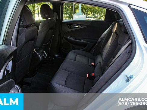 Used 2024 Chevrolet Malibu LT FWD image 17