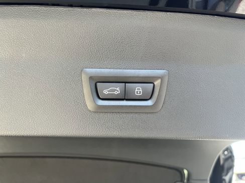 Certified 2025 BMW X4 xDrive30i image 35