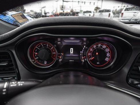 Used 2022 Dodge Challenger GT image 14