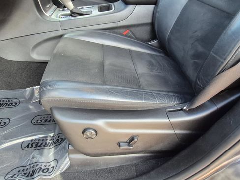 Used 2019 Jeep Grand Cherokee Altitude RWD image 23