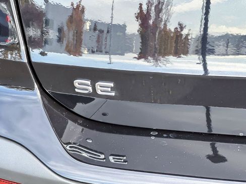 New 2026 Volkswagen Taos SE AWD/4WD image 25