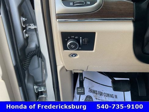 Used 2017 Jeep Grand Cherokee Limited w/ Luxury Group II AWD/4WD image 42