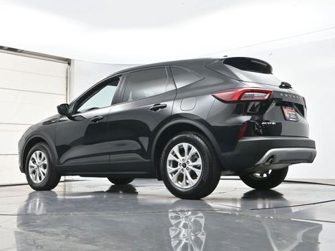Used 2025 Ford Escape Active FWD image 30