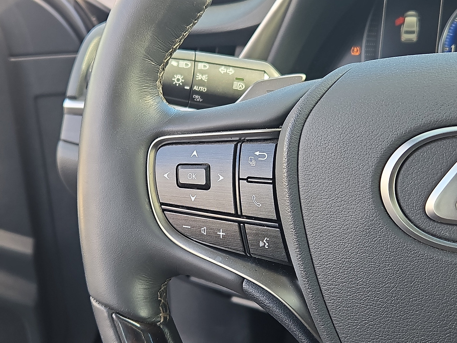 Used 2021 Lexus ES 250 w/ Premium Package AWD/4WD image 22