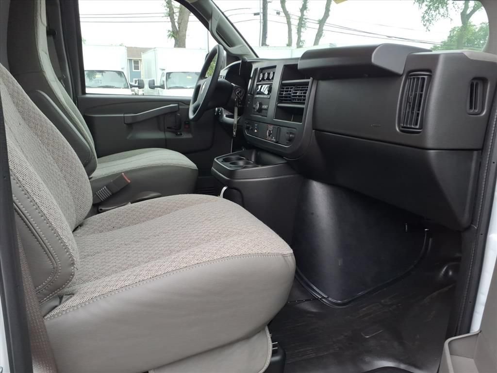 New 2026 Chevrolet Express 3500 Extended w/ Driver Convenience Package RWD image 19