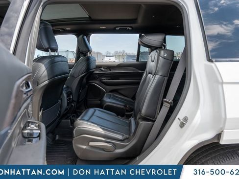 Used 2023 Jeep Grand Cherokee L Overland image 23