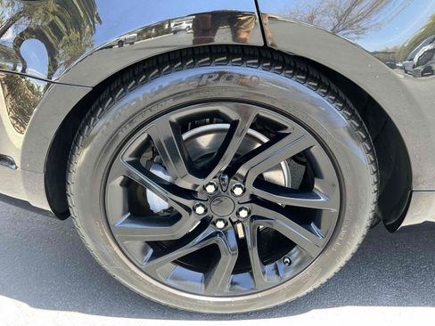 Used 2019 Land Rover Range Rover Sport HSE AWD/4WD image 50