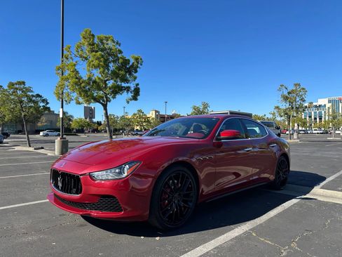 Used 2017 Maserati Ghibli S image 5
