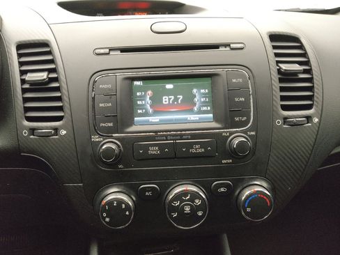 Used 2016 Kia Forte Koup EX image 25