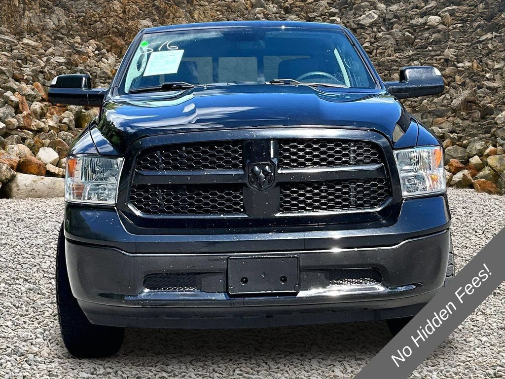 Used 2022 RAM 1500 Classic SLT w/ Electronics Group AWD/4WD image 3