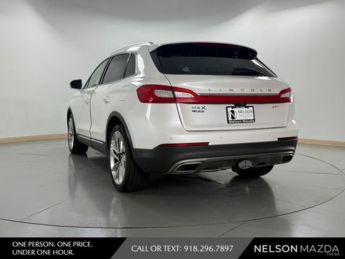 Used 2018 Lincoln MKX Reserve w/ Driver Assistance Package FWD image 8