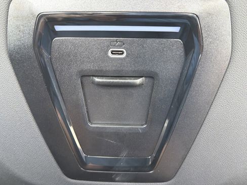 Certified 2024 BMW 540i xDrive w/ Premium Package AWD/4WD image 18