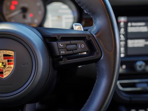 Used 2023 Porsche Macan S w/ Premium Package Plus image 29