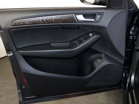 Used 2015 Audi Q5 3.0T Premium Plus image 24