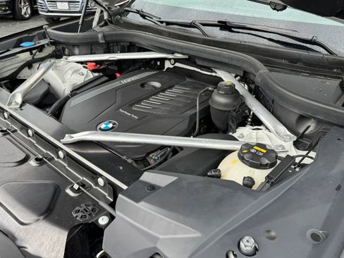 Used 2019 BMW X5 xDrive40i w/ M Sport Package AWD/4WD image 31