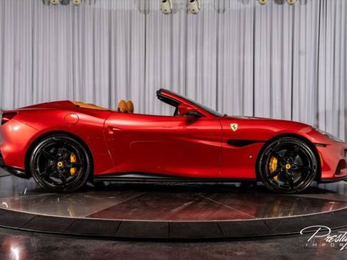 Used 2022 Ferrari Portofino M RWD image 28