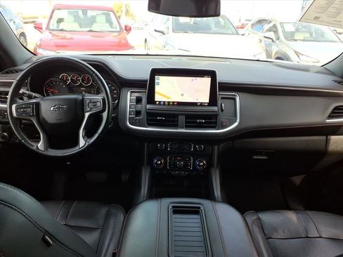 Used 2021 Chevrolet Suburban RST w/ Luxury Package image 17