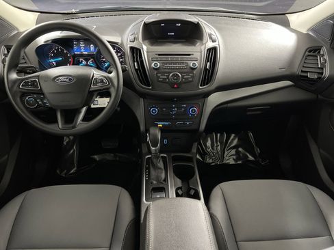 Used 2018 Ford Escape S image 19