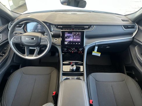 New 2026 Jeep Grand Cherokee Laredo RWD image 15